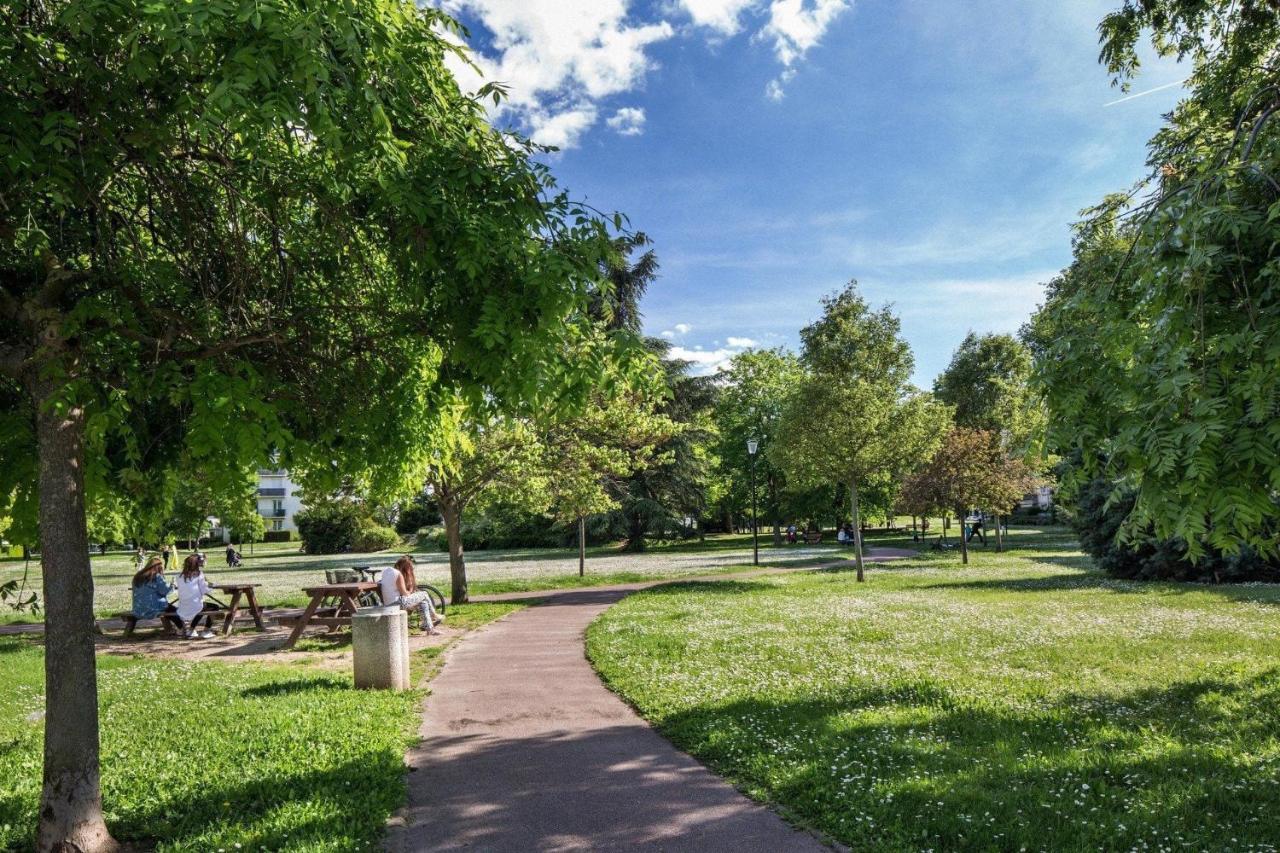 Happy Place - 15 Min Paris & 30 Min Disneyland - Subways - Facilities - Free Parking - Secured Maisons-Alfort Dış mekan fotoğraf